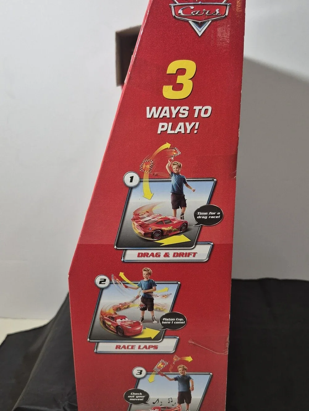 Mattel 2016 Cars Flag Finish Flash Lightning Mc Queen BRAND NEW